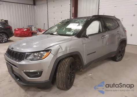 2020 Jeep Compass Altitude 4X4 from USA, damaged, VIN 3C4NJDBBXLT115236